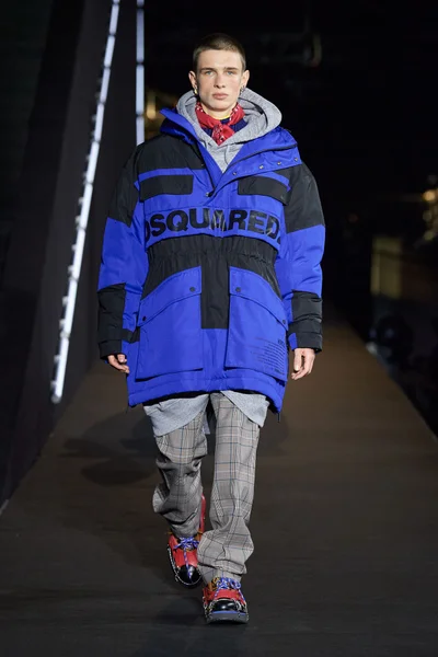 Look 31